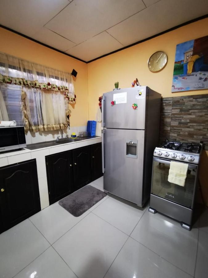 Auberge de jeunesse Toucan *